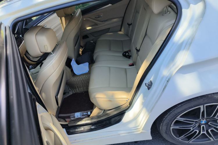 Used BMW 5 Series 2014 525Li Fashion Design Package Left Rear Seat