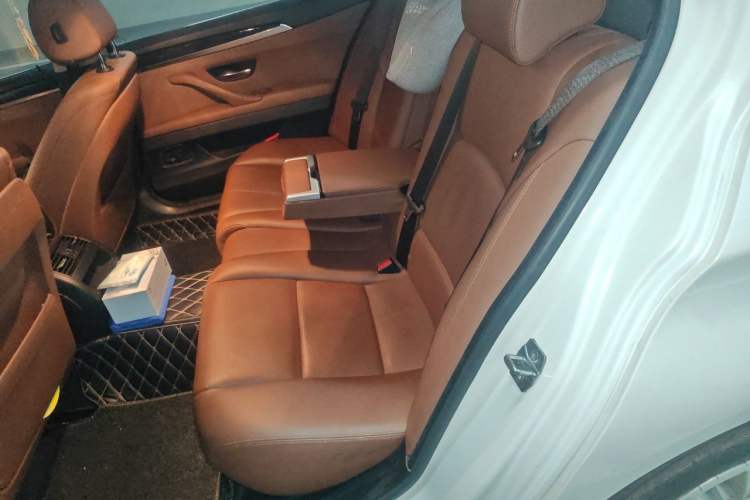 Used BMW 5 Series 2014 520Li Elegant Model Left Rear Seat