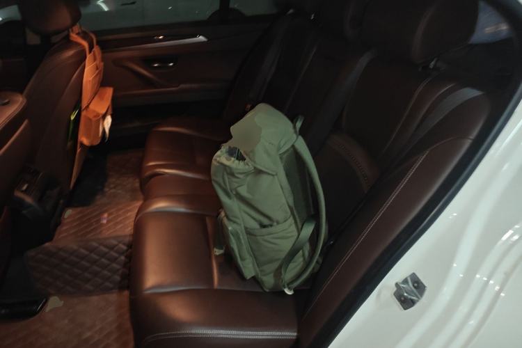 Used BMW 5 Series 2014 525Li Luxury Design Package Left Rear Seat