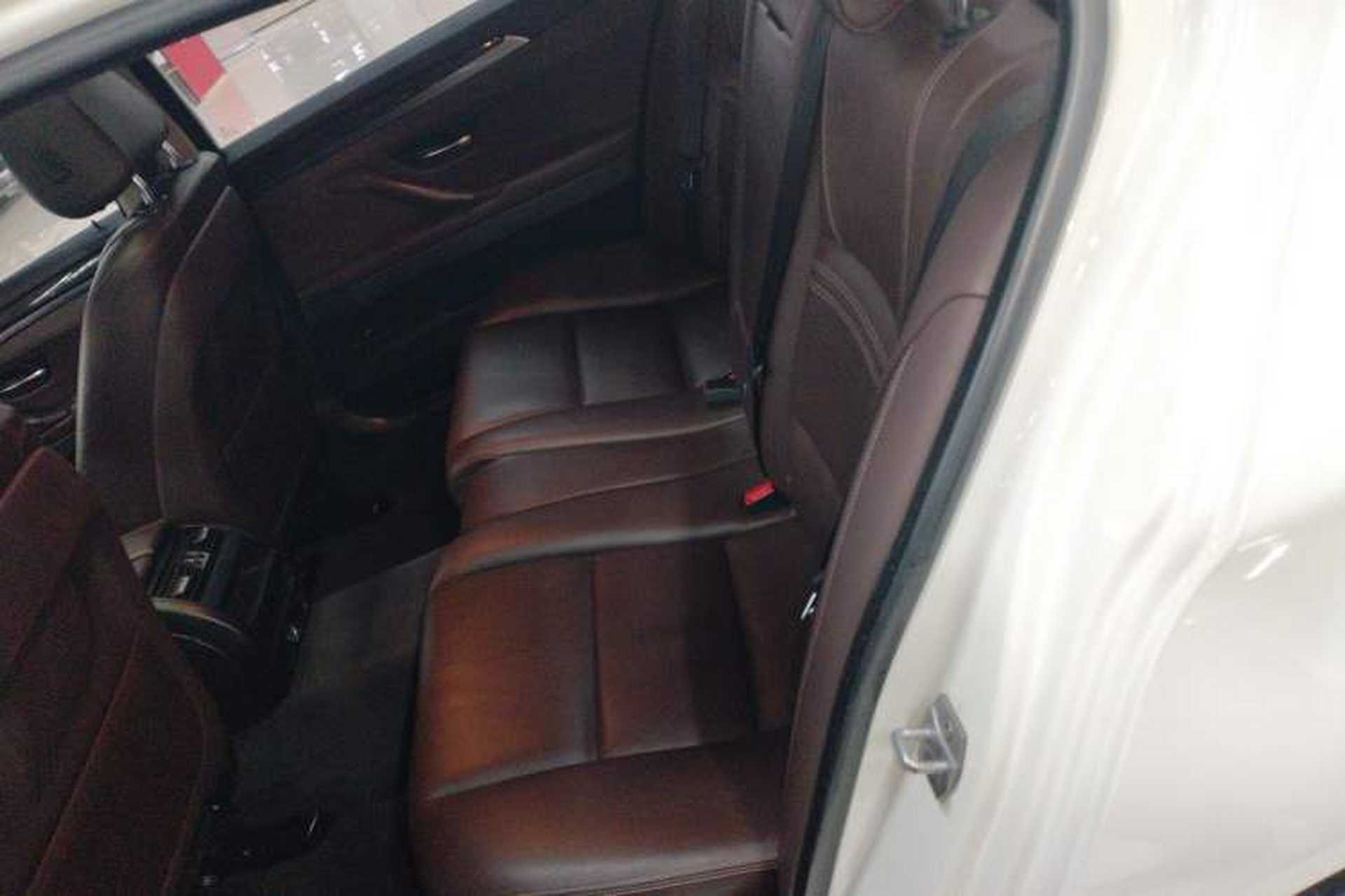 Used BMW 5 Series 2014 525Li Luxury Design Package Left Rear Seat