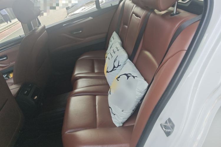 Used BMW 5 Series 2014 525Li Leading Model Left Rear Seat