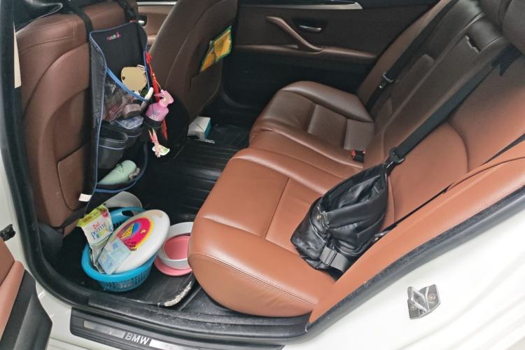 Used BMW 5 Series 2014 525Li Leading Model Left Rear Seat