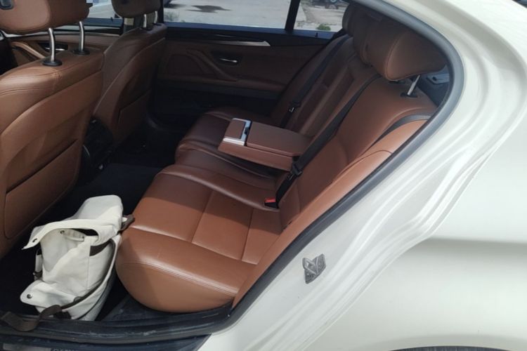 Used BMW 5 Series 2014 528Li xDrive Premium Edition Left Rear Seat