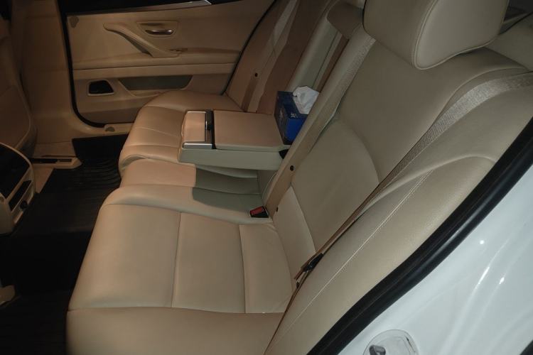 Used BMW 5 Series 2014 520Li Elegant Model Left Rear Seat