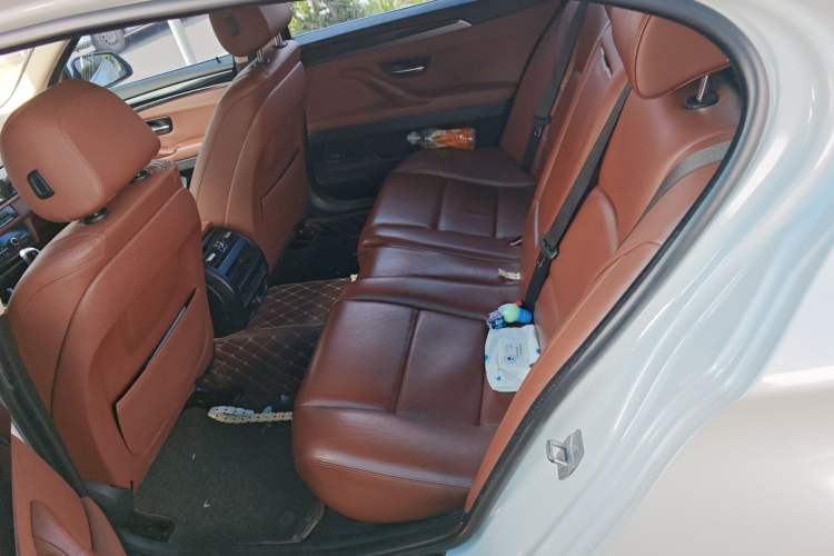 Used BMW 5 Series 2014 520Li Elegant Model Left Rear Seat