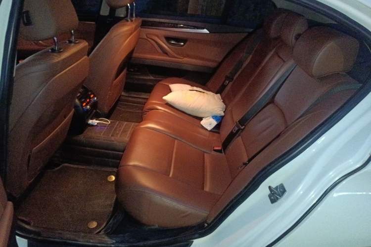 Used BMW 5 Series 2014 528Li Leading Model Left Rear Seat