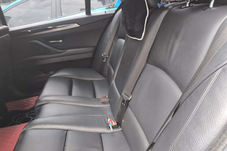 Used BMW 5 Series 2014 525Li Leading Model Left Rear Seat