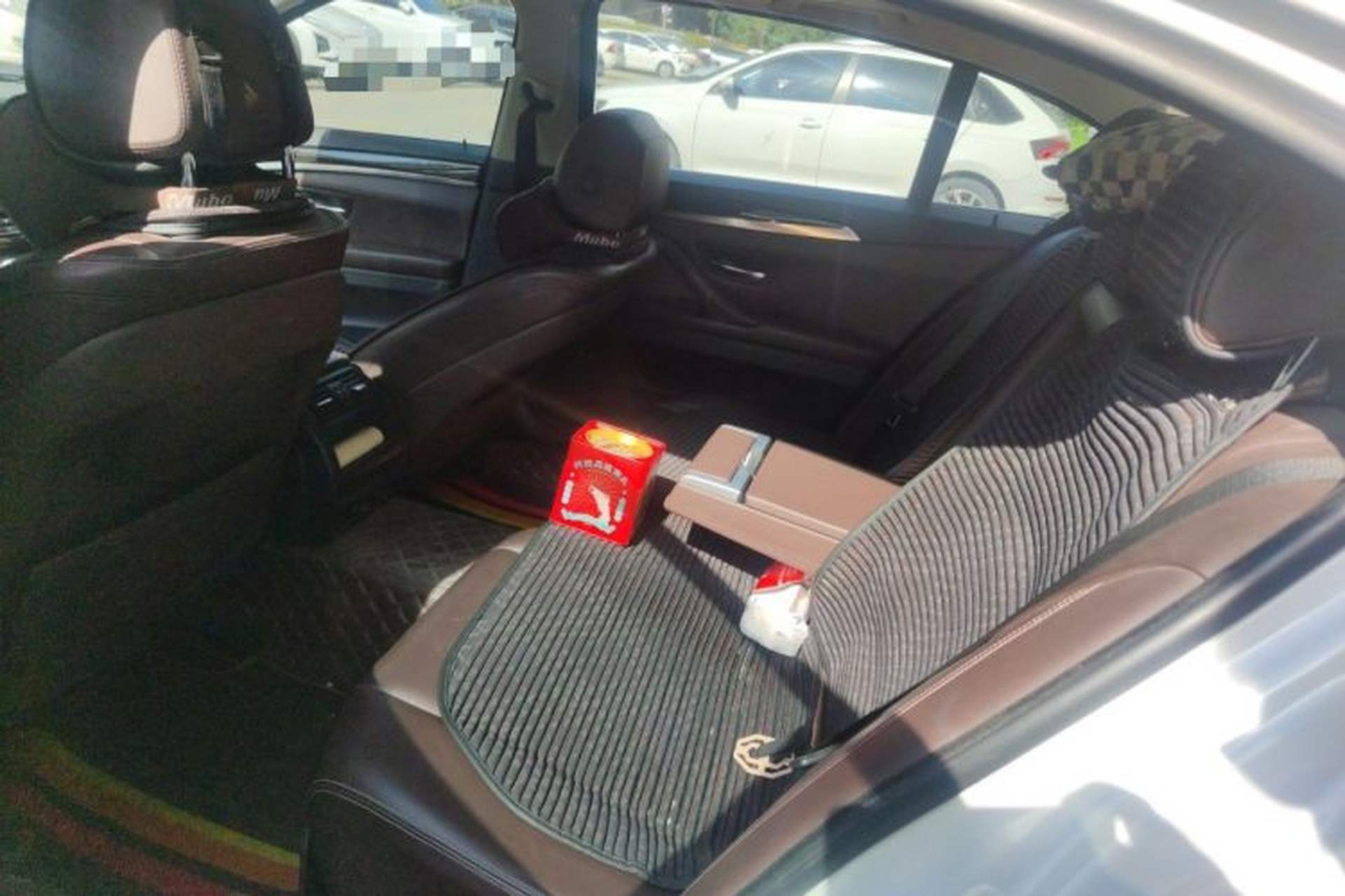 Used BMW 5 Series 2014 525Li Luxury Design Package Left Rear Seat
