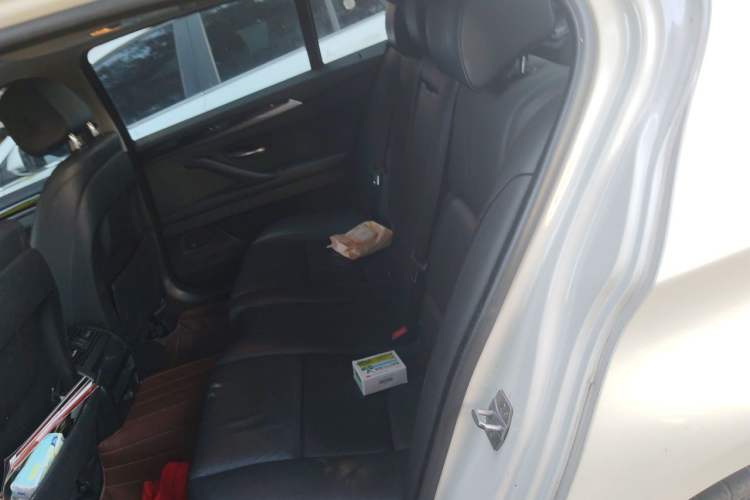 Used BMW 5 Series 2014 525Li Leading Model Left Rear Seat