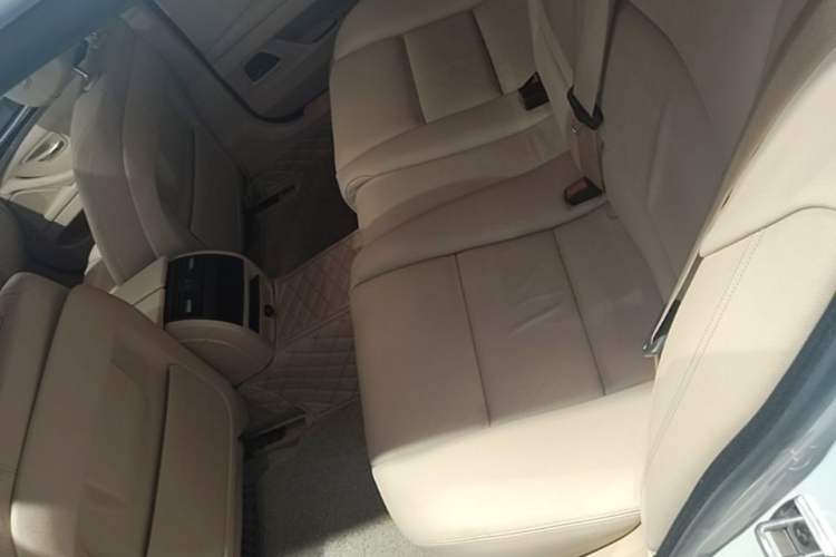 Used BMW 5 Series 2014 520Li Elegant Model Left Rear Seat