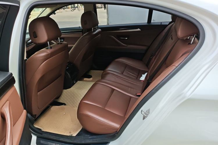 Used BMW 5 Series 2014 525Li Leading Model Left Rear Seat