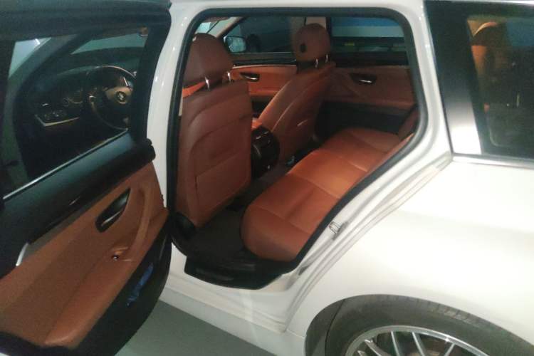 Used BMW 5 Series 2014 520i Touring Edition Left Rear Seat