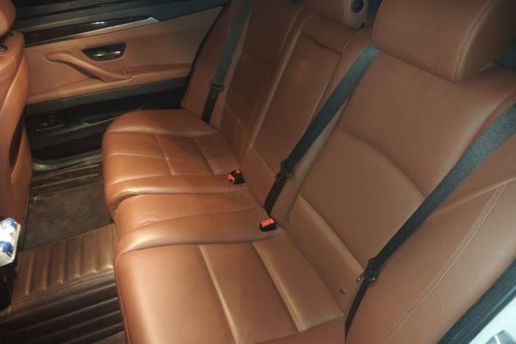 Used BMW 5 Series 2014 525Li Leading Model Left Rear Seat