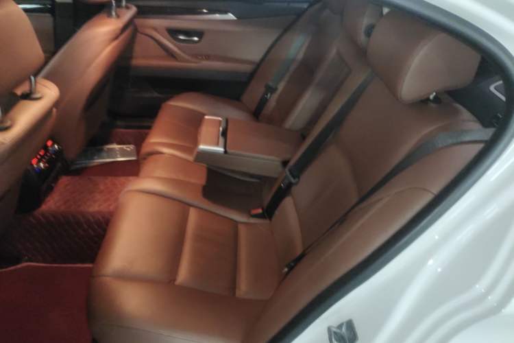 Used BMW 5 Series 2014 535Li Leading Model Left Rear Seat
