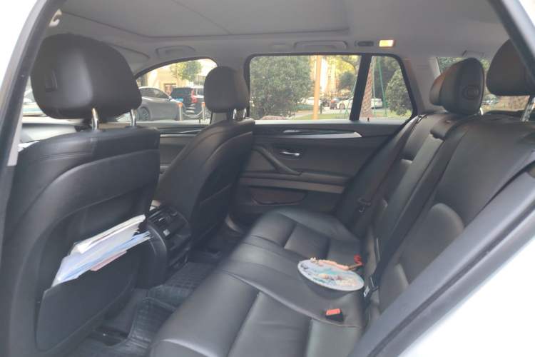 Used BMW 5 Series 2014 520i Touring Edition Left Rear Seat