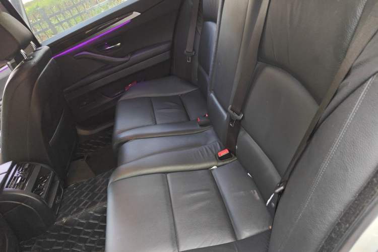 Used BMW 5 Series 2014 525Li Leading Model Left Rear Seat