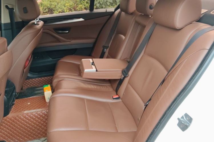 Used BMW 5 Series 2014 530Li Leading Model Left Rear Seat