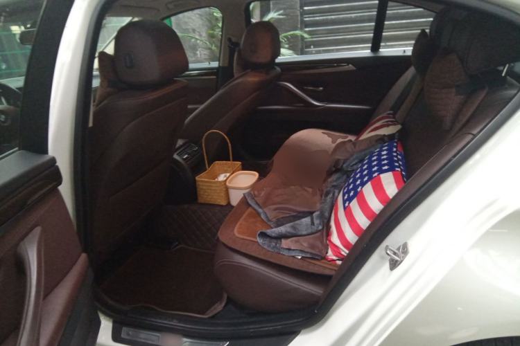 Used BMW 5 Series 2014 525Li Luxury Design Package Left Rear Seat