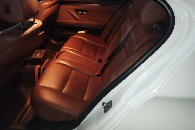 Used BMW 5 Series 2014 525Li Leading Model Left Rear Seat