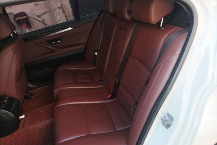 Used BMW 5 Series 2014 520Li Elegant Model Left Rear Seat