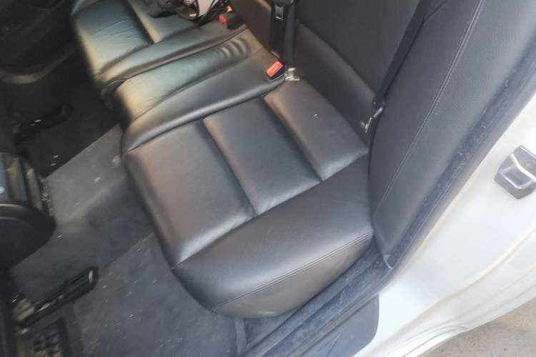Used BMW 5 Series 2014 528Li Leading Model Left Rear Seat