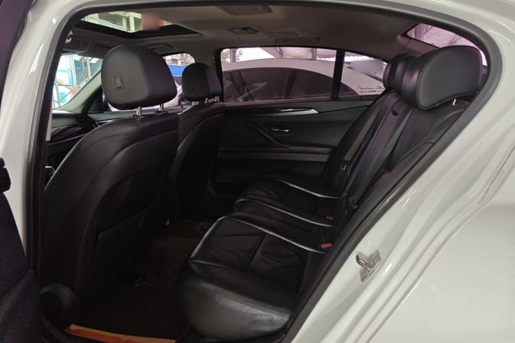 Used BMW 5 Series 2014 525Li Leading Model Left Rear Seat