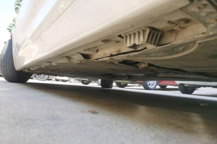 Used BMW 5 Series 2014 520Li Elegant Model Left Side Sill