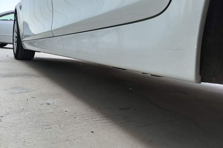 Used BMW 5 Series 2014 520Li Elegant Model Left Side Sill