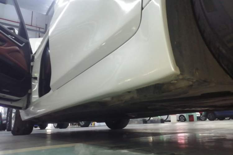 Used BMW 5 Series 2014 520Li Elegant Model Left Side Sill