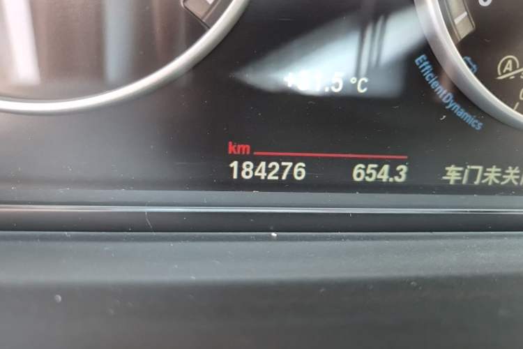 Used BMW 5 Series 2014 520i Touring Edition Odometer Close Up