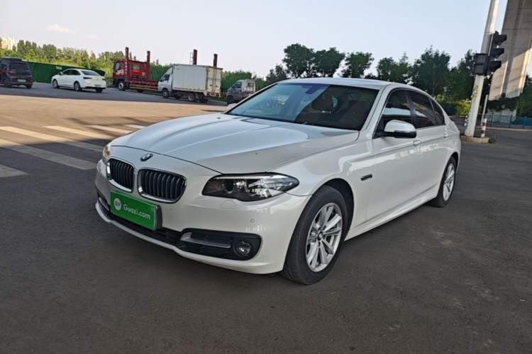 Used BMW 5 Series 2014 520Li Elegant Model Guazi used car, China used car export, Used car for sale, Used cars, Cheapest cars for sale
