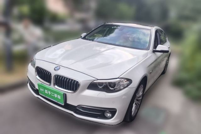 Ojetý BMW 5 Series 2014 525Li Luxury Design Package