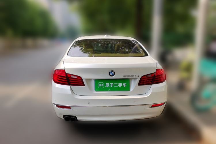 Used BMW 5 Series 2014 525Li Luxury Design Package Rear