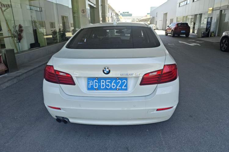 Used BMW 5 Series 2014 525Li Leading Model Rear