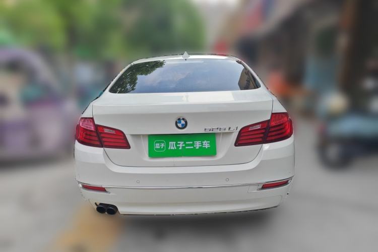 Used BMW 5 Series 2014 525Li Luxury Design Package Rear