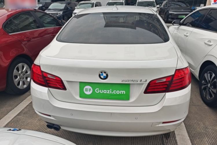 Used BMW 5 Series 2014 525Li Leading Model Rear