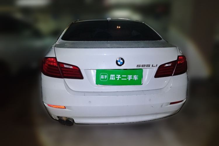 Used BMW 5 Series 2014 525Li Leading Model Rear