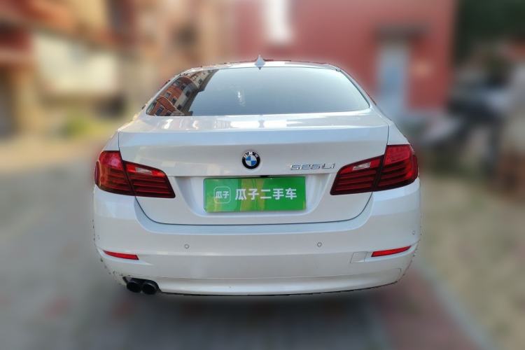 Used BMW 5 Series 2014 525Li Leading Model Rear