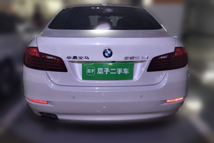 Used BMW 5 Series 2014 525Li Leading Model Rear