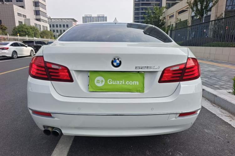 Used BMW 5 Series 2014 525Li Luxury Design Package Rear