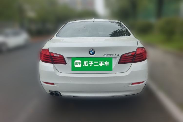 Used BMW 5 Series 2014 525Li Leading Model Rear