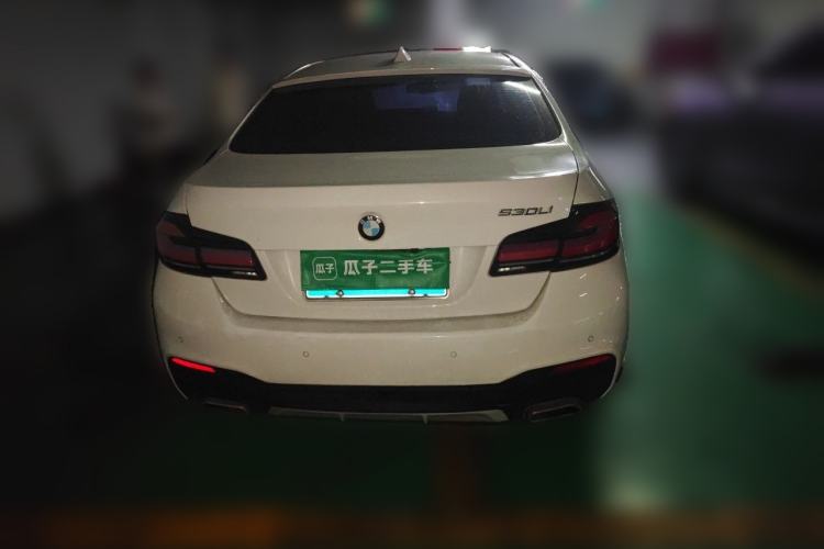 Used BMW 5 Series 2014 525Li Leading Model Rear