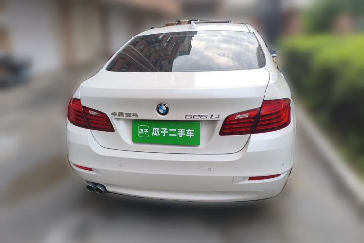 Used BMW 5 Series 2014 525Li Leading Model Rear