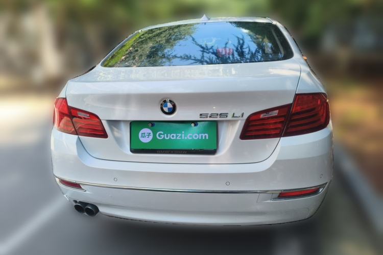 Used BMW 5 Series 2014 525Li Luxury Design Package Rear