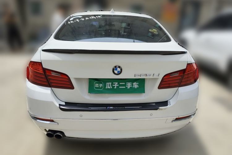 Used BMW 5 Series 2014 525Li Leading Model Rear