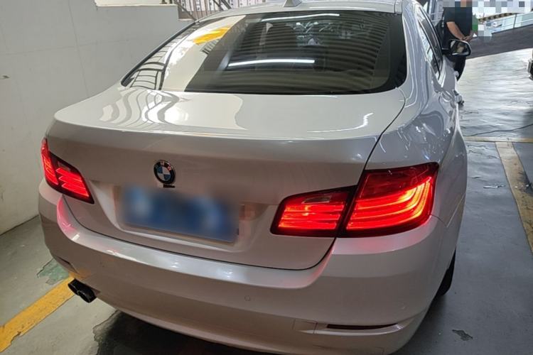 Used BMW 5 Series 2014 525Li Leading Model Rear
