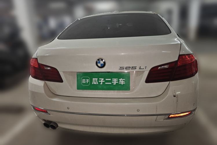 Used BMW 5 Series 2014 525Li Luxury Design Package Rear