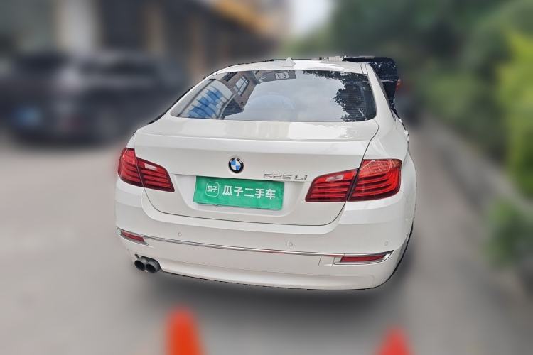 Used BMW 5 Series 2014 525Li Luxury Design Package Rear
