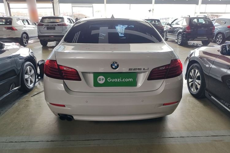 Used BMW 5 Series 2014 525Li Leading Model Rear