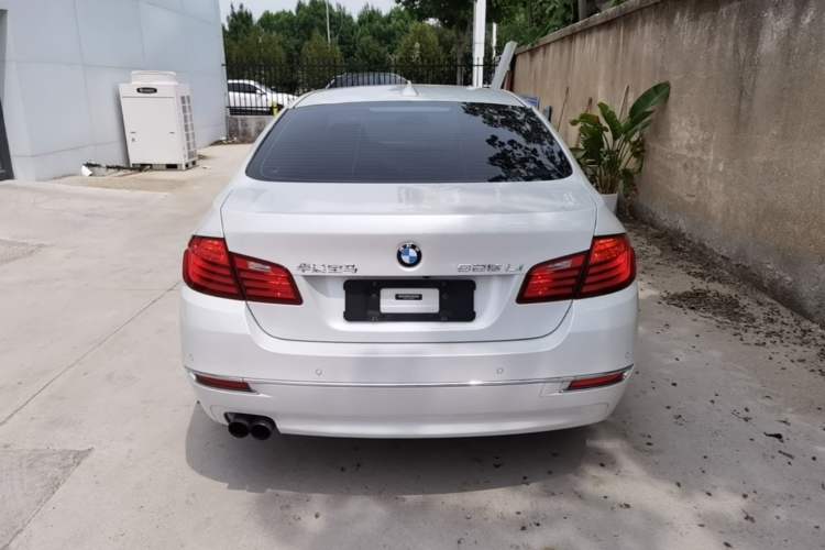 Used BMW 5 Series 2014 525Li Luxury Design Package Rear